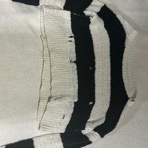 Ripped Hollister Sweater, xs